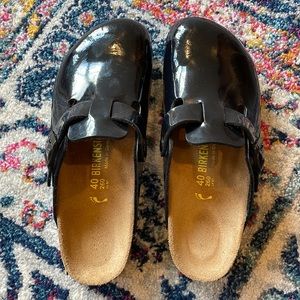 - NEW! Birkenstock Boston black patent size 40 9-9.5 narrow to normal width